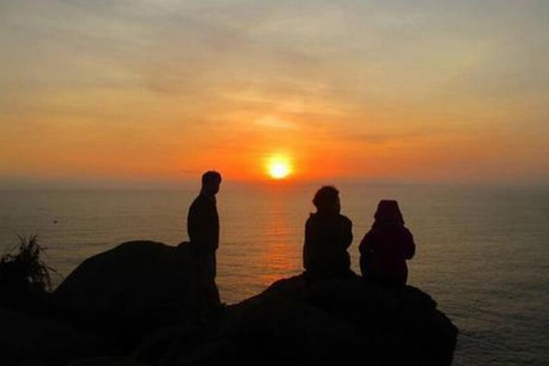 Mũi Đại Lãnh và ngọn hải đăng, điểm đón bình minh sớm nhất Việt Nam trên đất liền